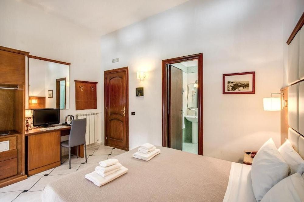 Garibaldi Suite Napoli Dış mekan fotoğraf