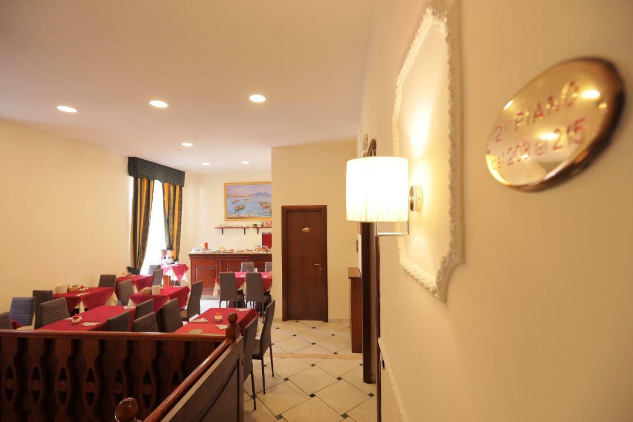 Garibaldi Suite Napoli Dış mekan fotoğraf